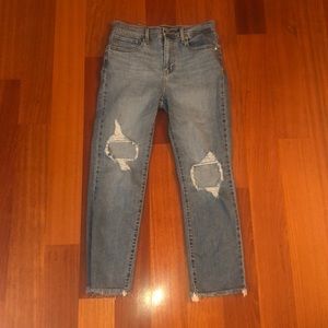 High rise Levi’s jeans!